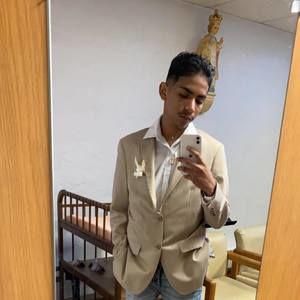 Meet your Posher, Erick